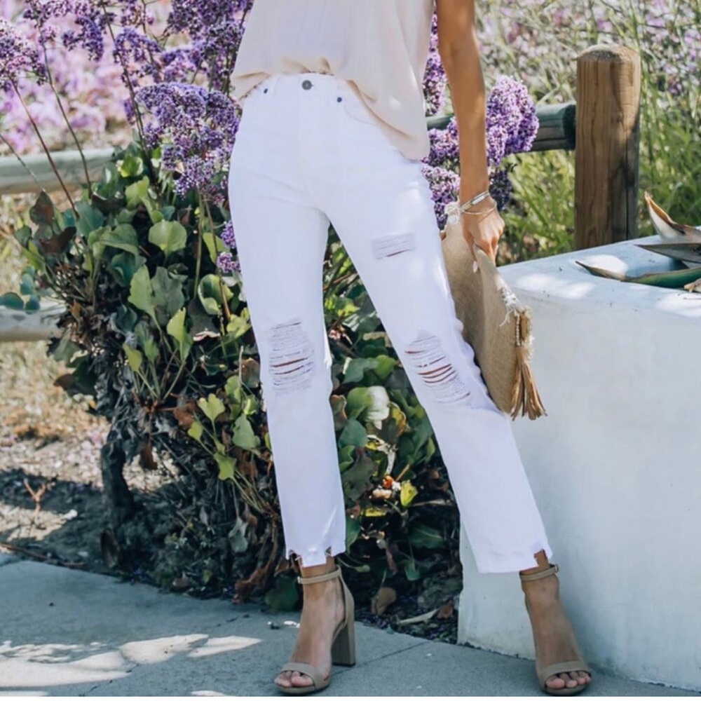 Vici Kancan Brenna Off-White Distressed High Rise Slim Straight Denim Jeans New